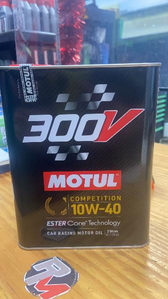 300V COMPETITION 10W-40 Motor Oil Motul 110821
